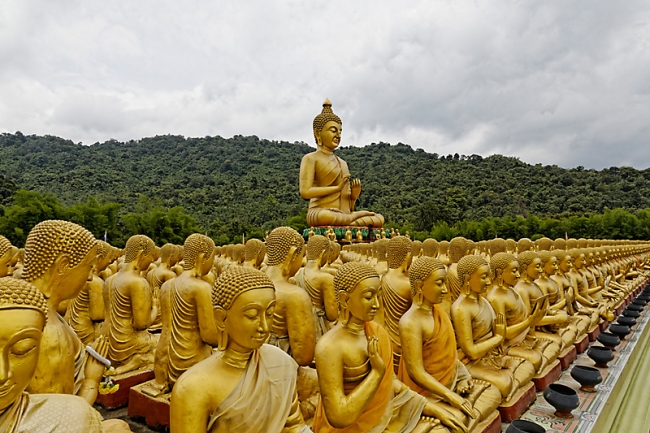 Magha Puja Buddhist Memorial-075